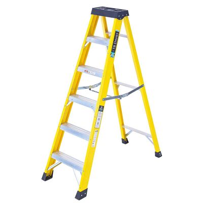 TB Davies EN131 Professional Heavy Duty Fibreglass Swingback Step Ladder | 1235-004C