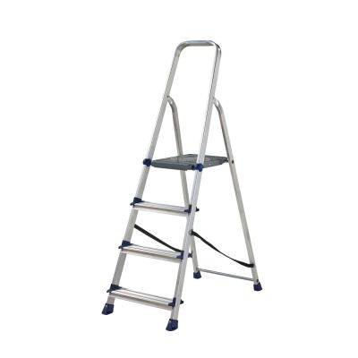 Werner 4 Step Large Platform Stepladder | 7040418L